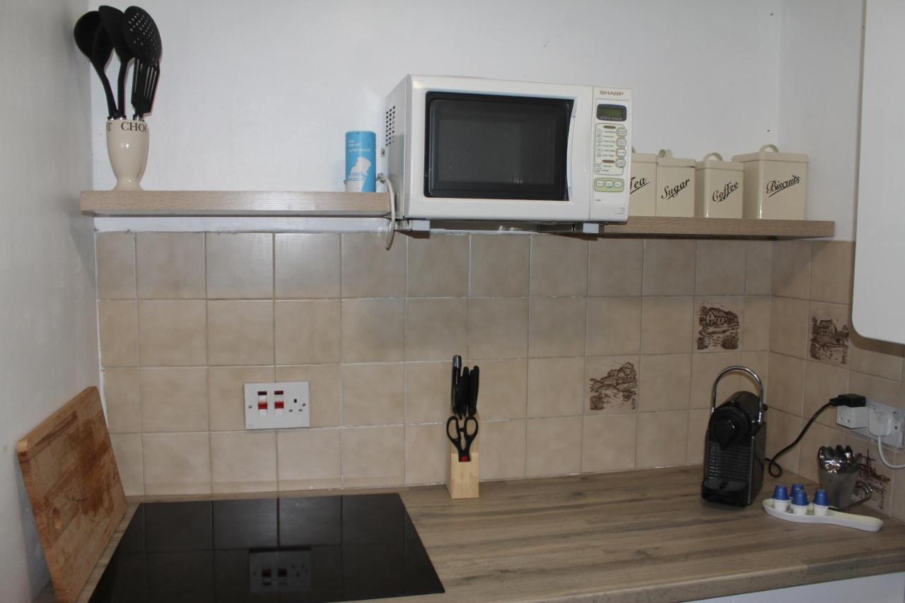 Canterbury Accommodations With Free Car Park Onsite And High Speed Wifi Dış mekan fotoğraf