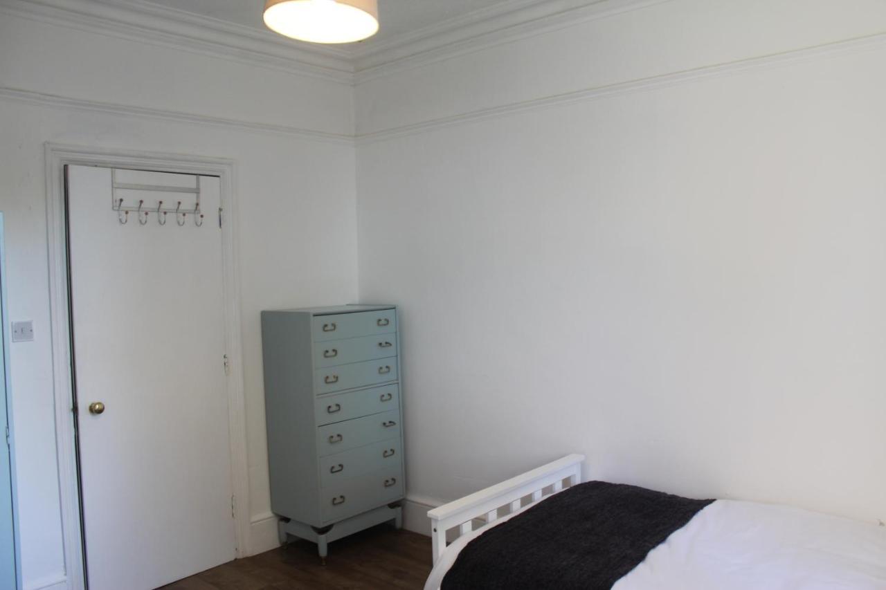 Canterbury Accommodations With Free Car Park Onsite And High Speed Wifi Dış mekan fotoğraf