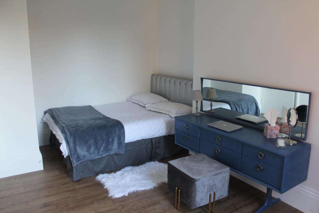 Canterbury Accommodations With Free Car Park Onsite And High Speed Wifi Dış mekan fotoğraf